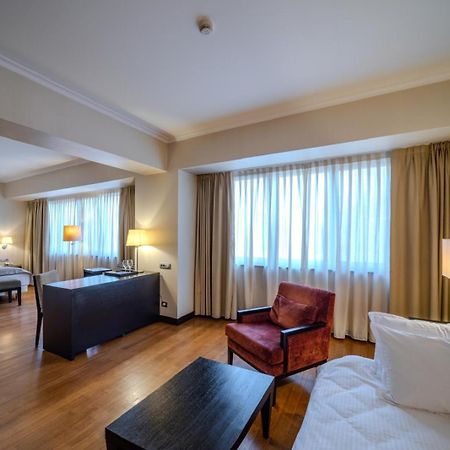 Hotel Rivo Timisoara Bagian luar foto