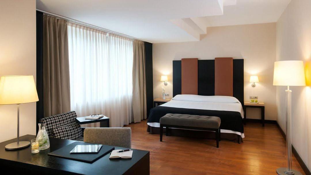 Hotel Rivo Timisoara Bagian luar foto