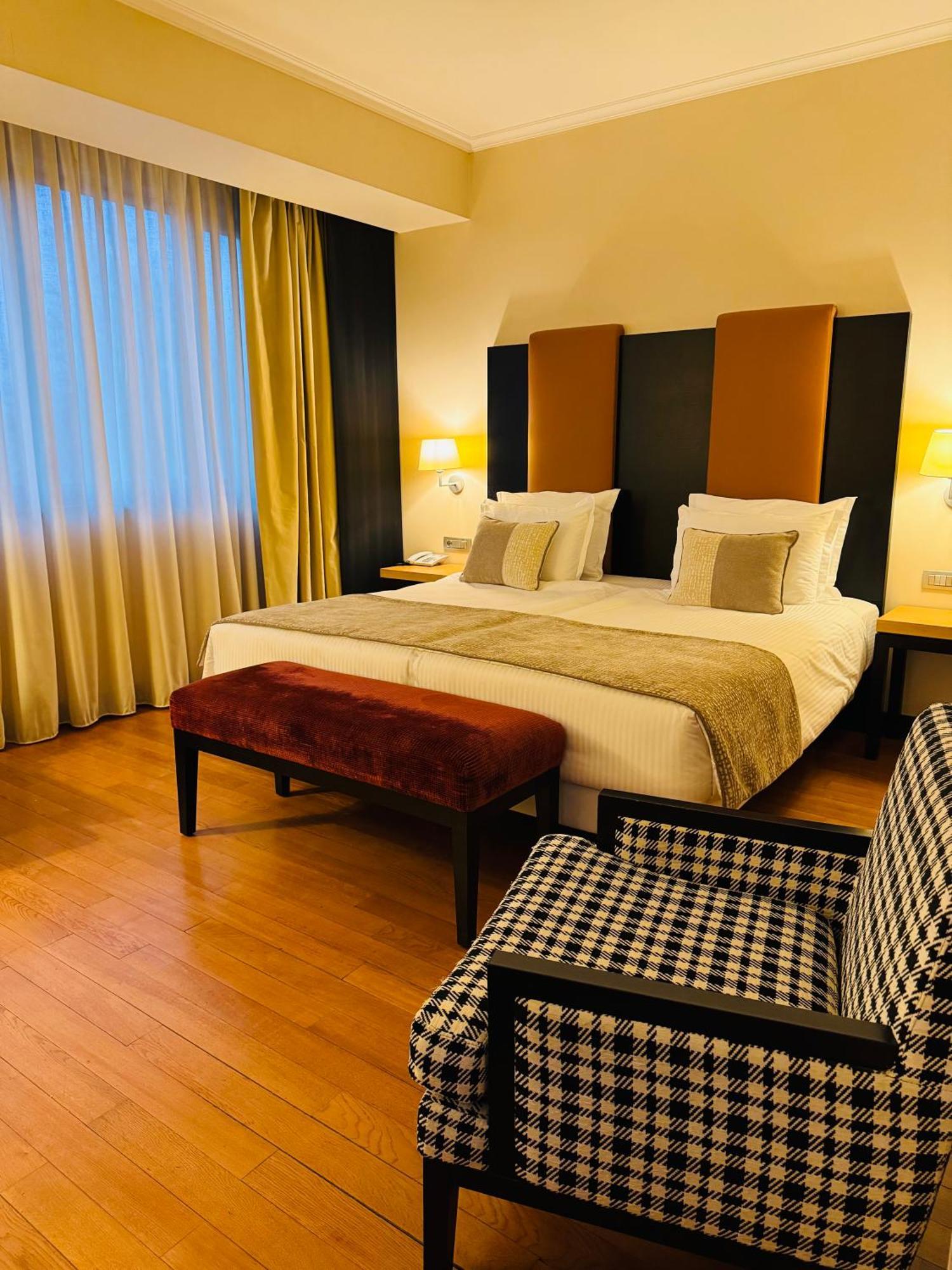 Hotel Rivo Timisoara Bagian luar foto