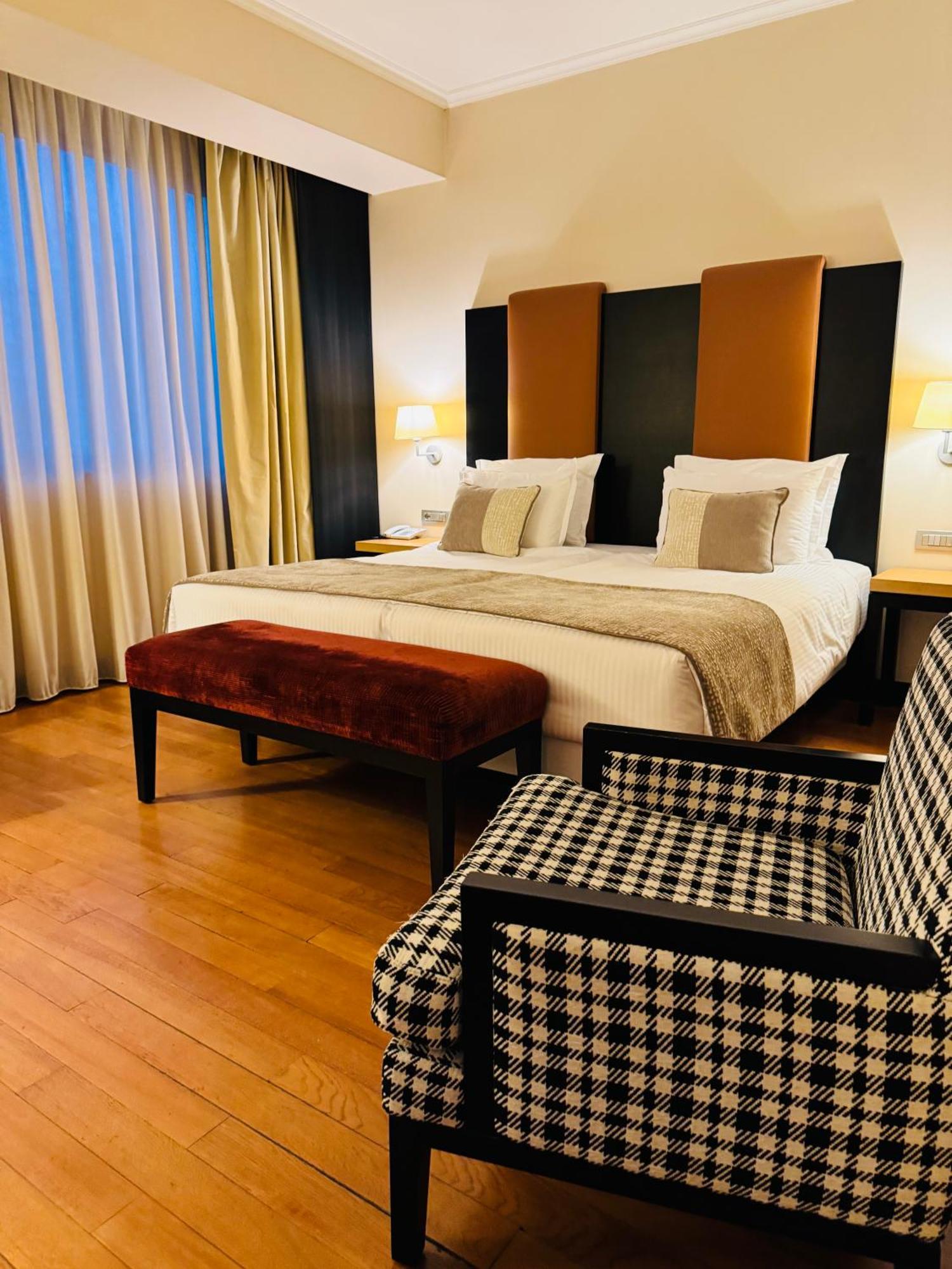 Hotel Rivo Timisoara Bagian luar foto
